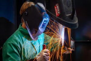 Perry Lake High School Welding Lab